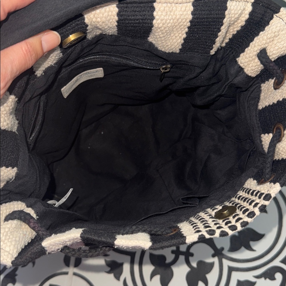 Universal Thread Backpack - image 4